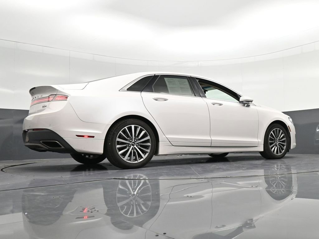 Used 2018 Lincoln MKZ Select w/ Select Plus Package FWD image 32