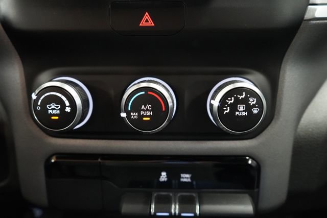 Used 2022 RAM 1500 Big Horn AWD/4WD image 34