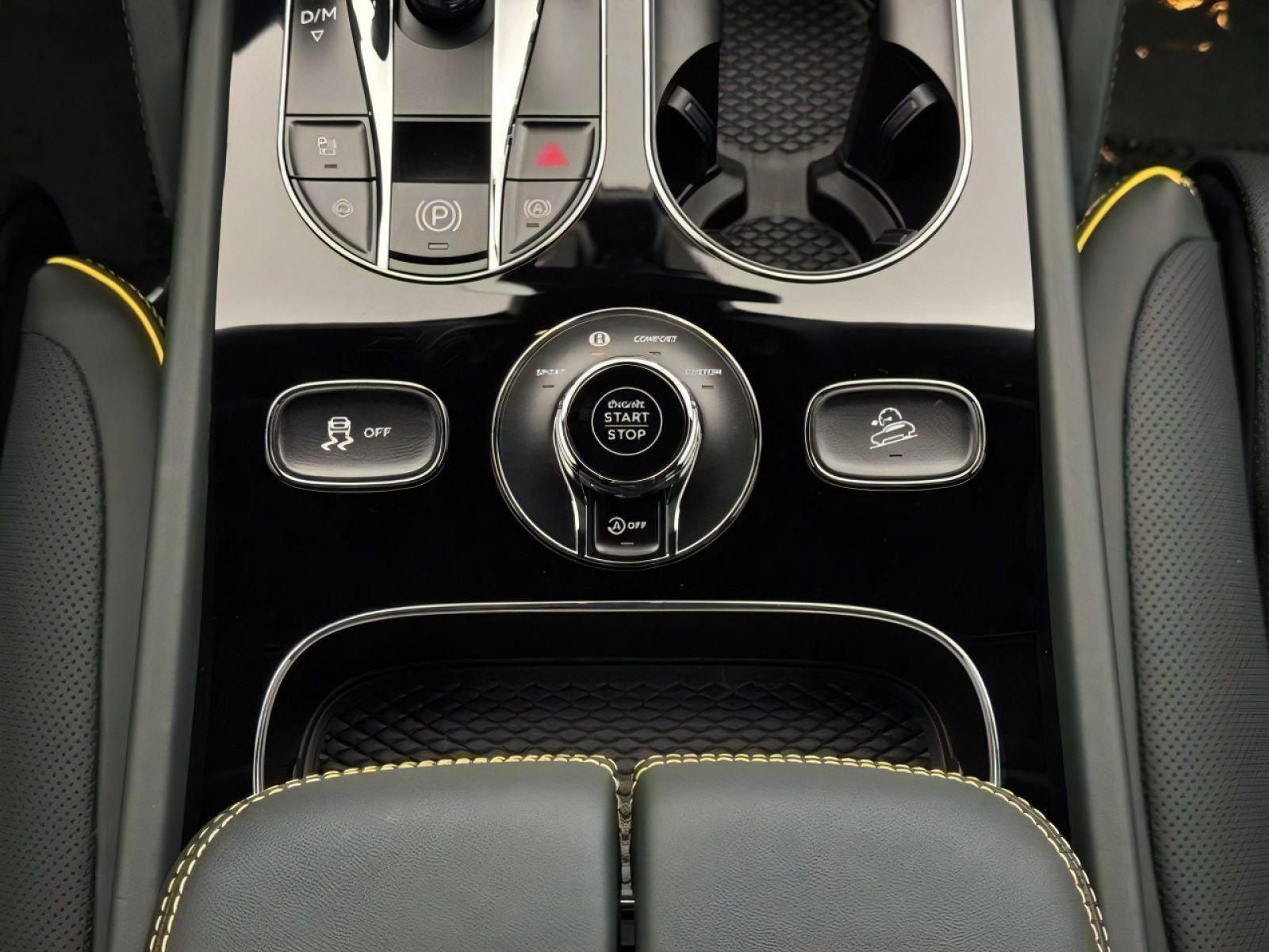New 2026 Bentley Bentayga Speed AWD/4WD image 16
