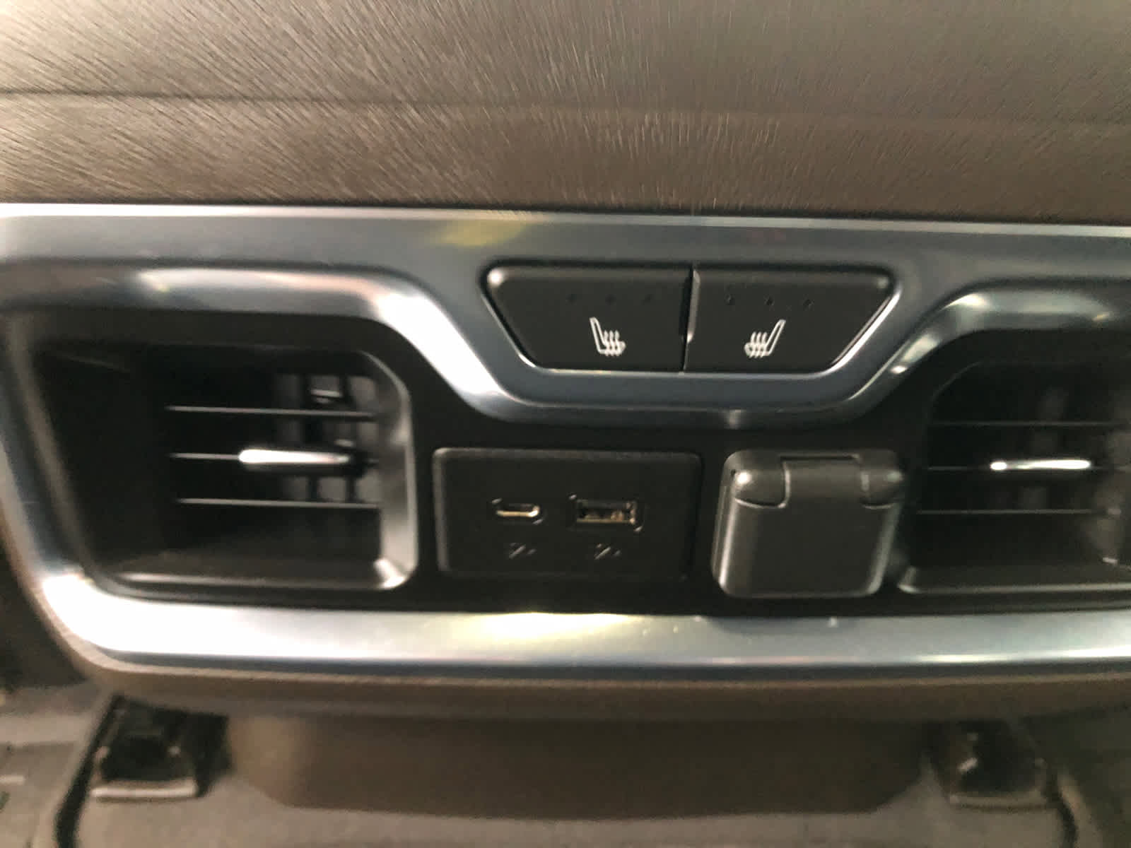 Used 2021 GMC Sierra 2500 Denali w/ Denali Ultimate Package image 39