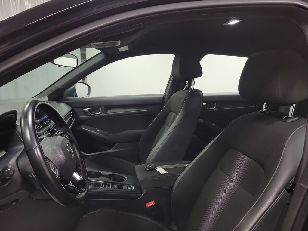 Used 2023 Honda Civic Sport image 15