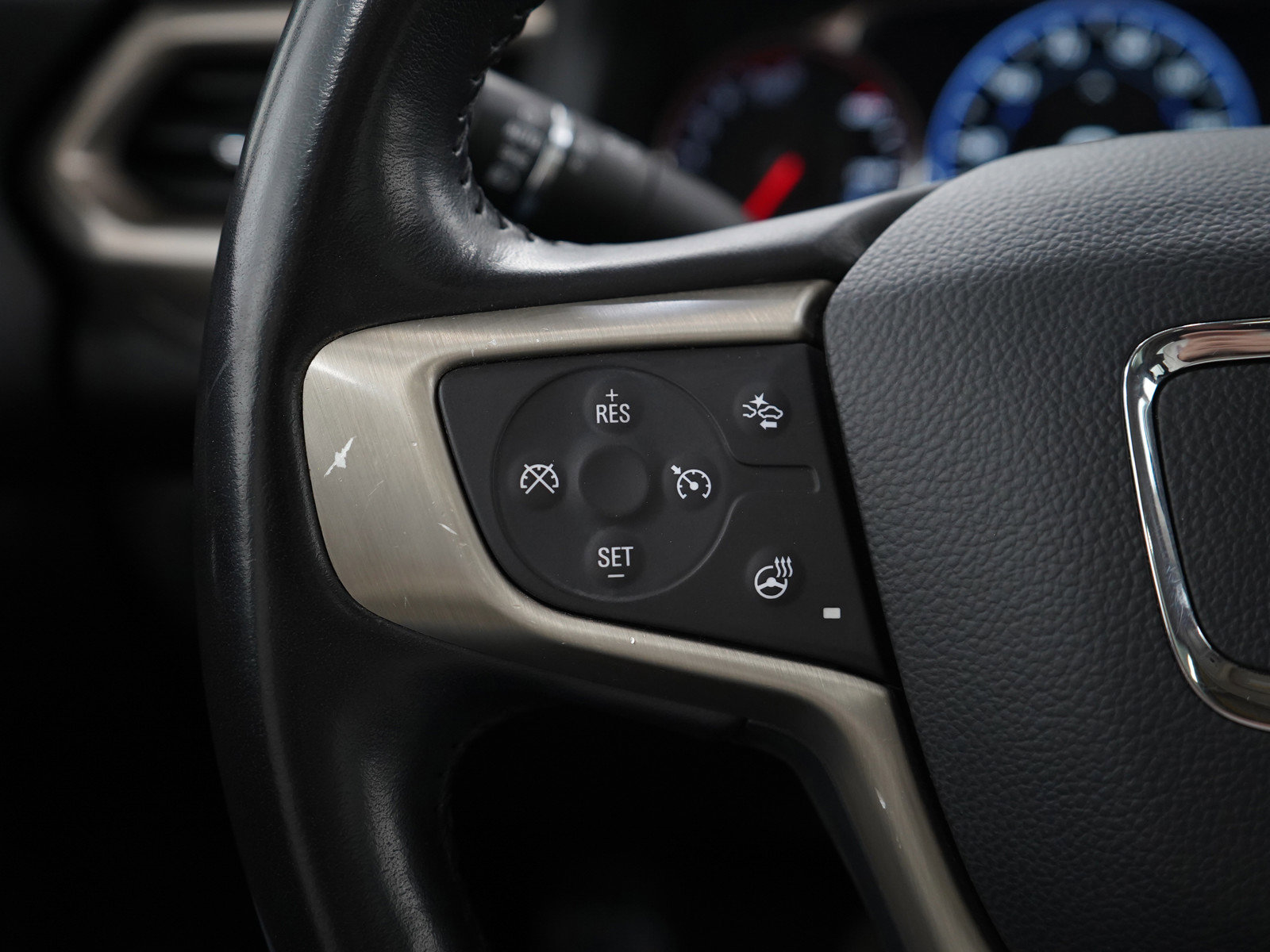 Used 2022 GMC Acadia Denali w/ Denali Ultimate Package image 28