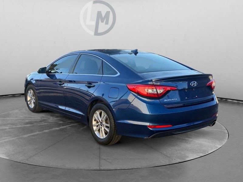 Used 2016 Hyundai Sonata SE w/ Cargo Package image 3