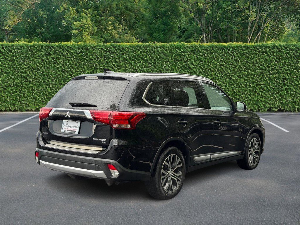 Used 2018 Mitsubishi Outlander LE FWD image 3