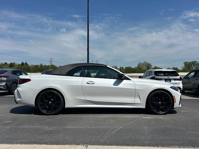 Certified 2026 BMW 440i xDrive Convertible AWD/4WD image 2