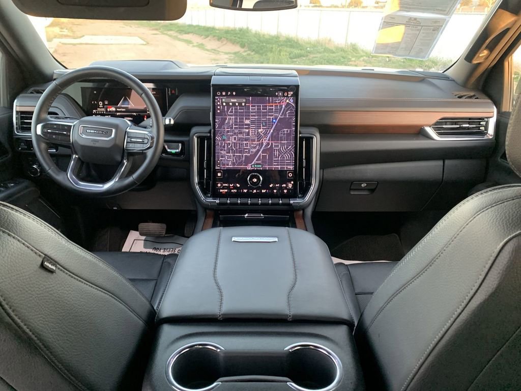 Certified 2025 GMC Yukon Denali image 18