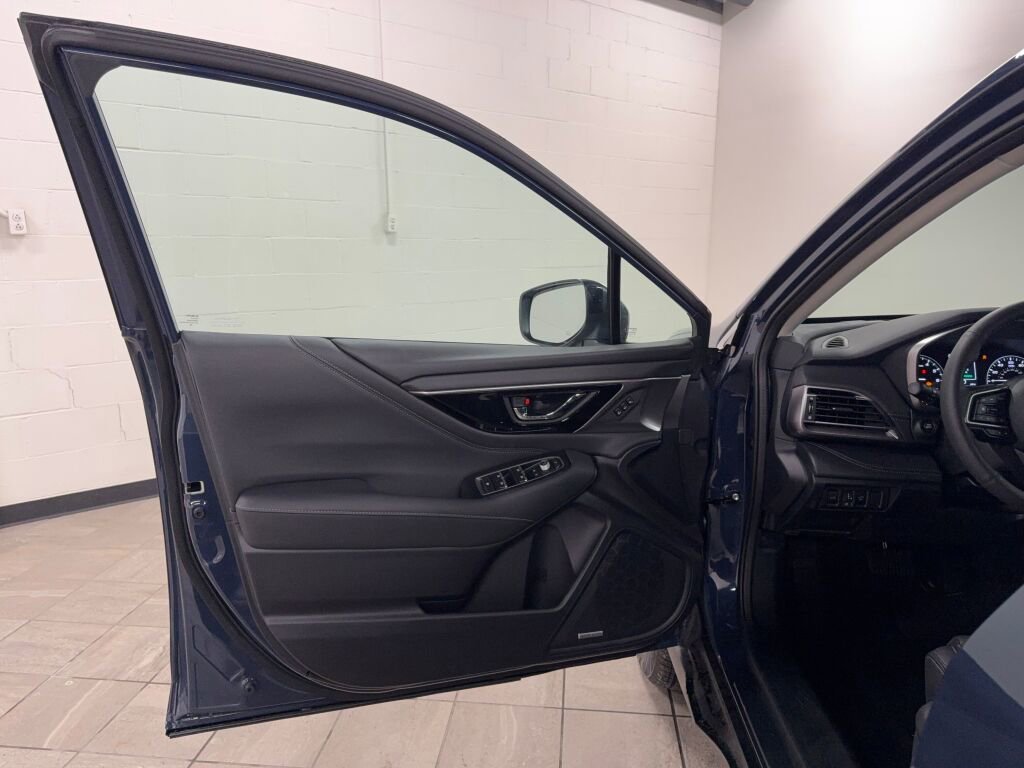 Certified 2025 Subaru Outback Touring image 19
