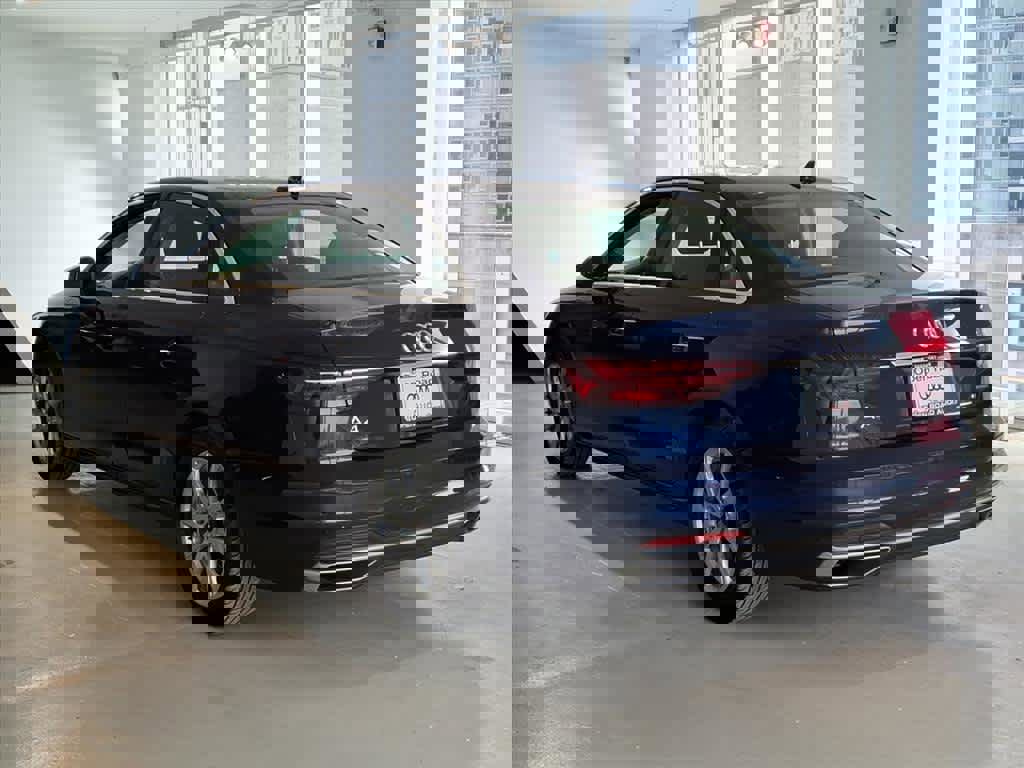 Used 2022 Audi A4 2.0T Premium w/ Convenience Package image 6