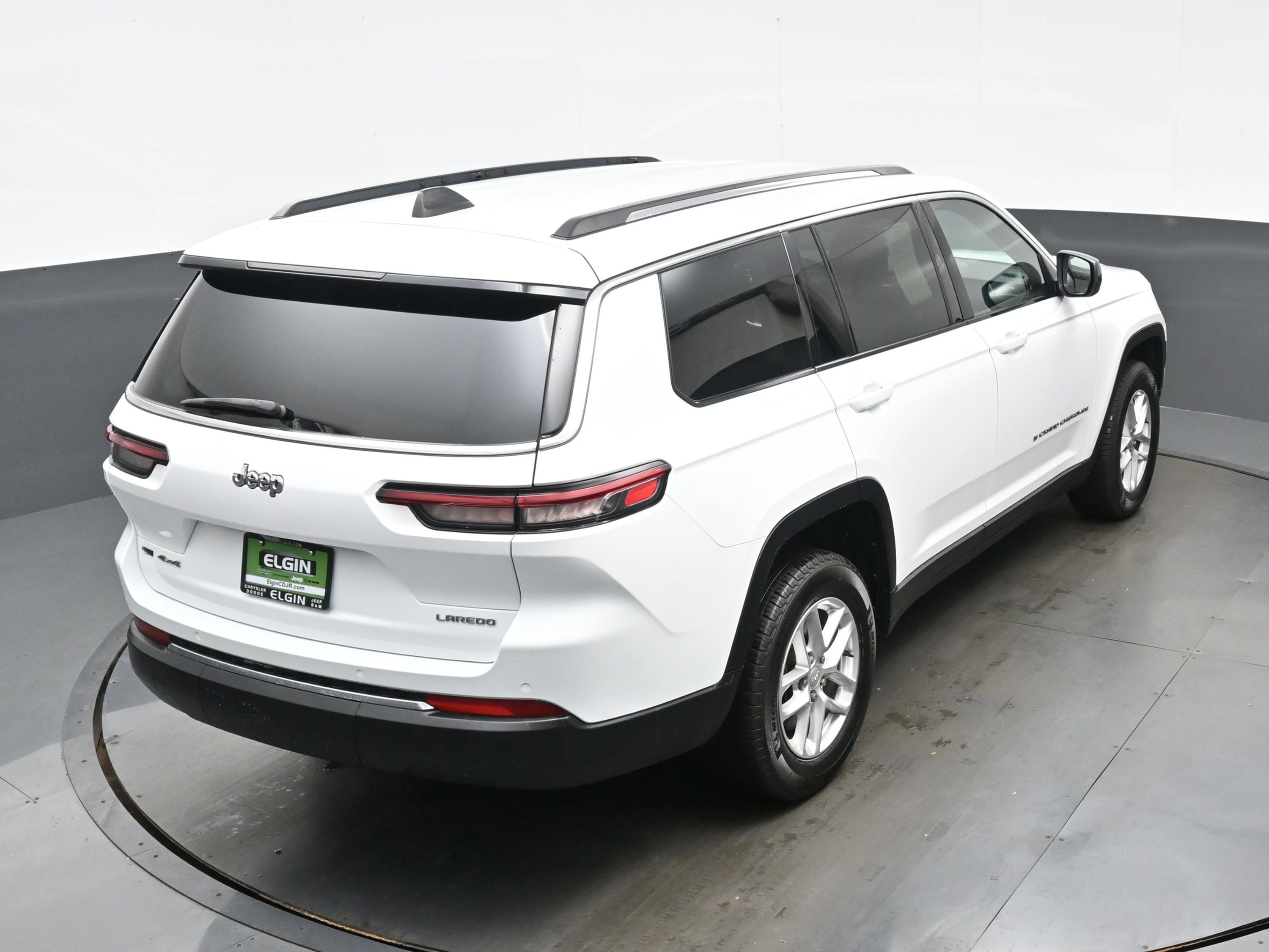 Used 2022 Jeep Grand Cherokee L Laredo w/ Luxury Tech Group I AWD/4WD image 36