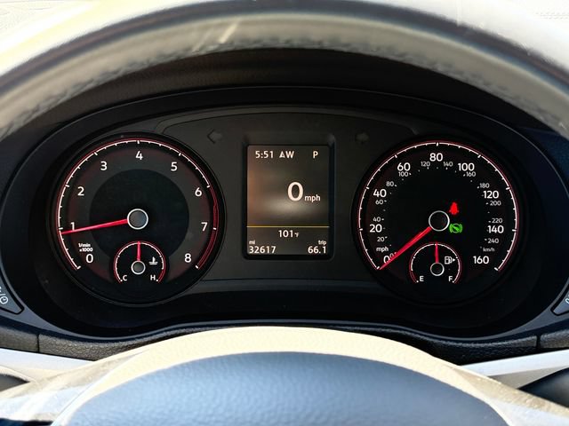 Used 2022 Volkswagen Passat 2.0T SE FWD image 15