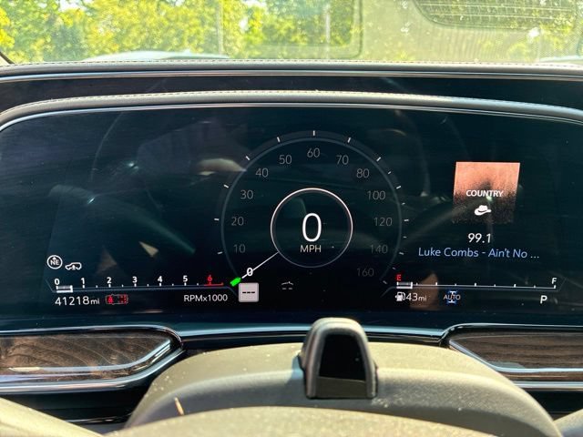 Used 2021 Cadillac Escalade Sport Platinum AWD/4WD image 24
