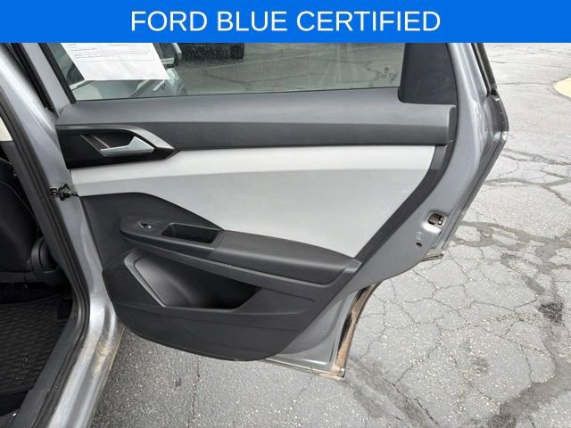 Used 2022 Volkswagen Taos SE FWD image 28