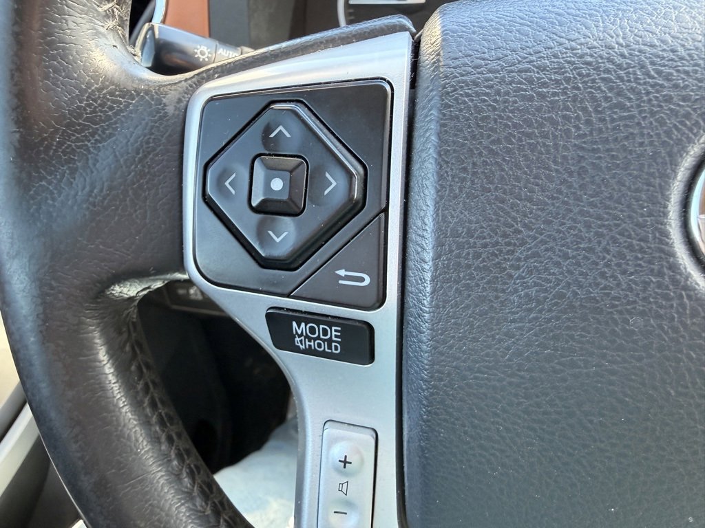 Used 2015 Toyota Tundra 1794 Edition image 30