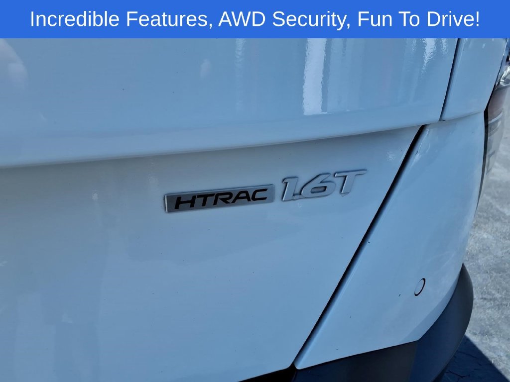 Used 2024 Hyundai Kona Limited AWD/4WD image 9
