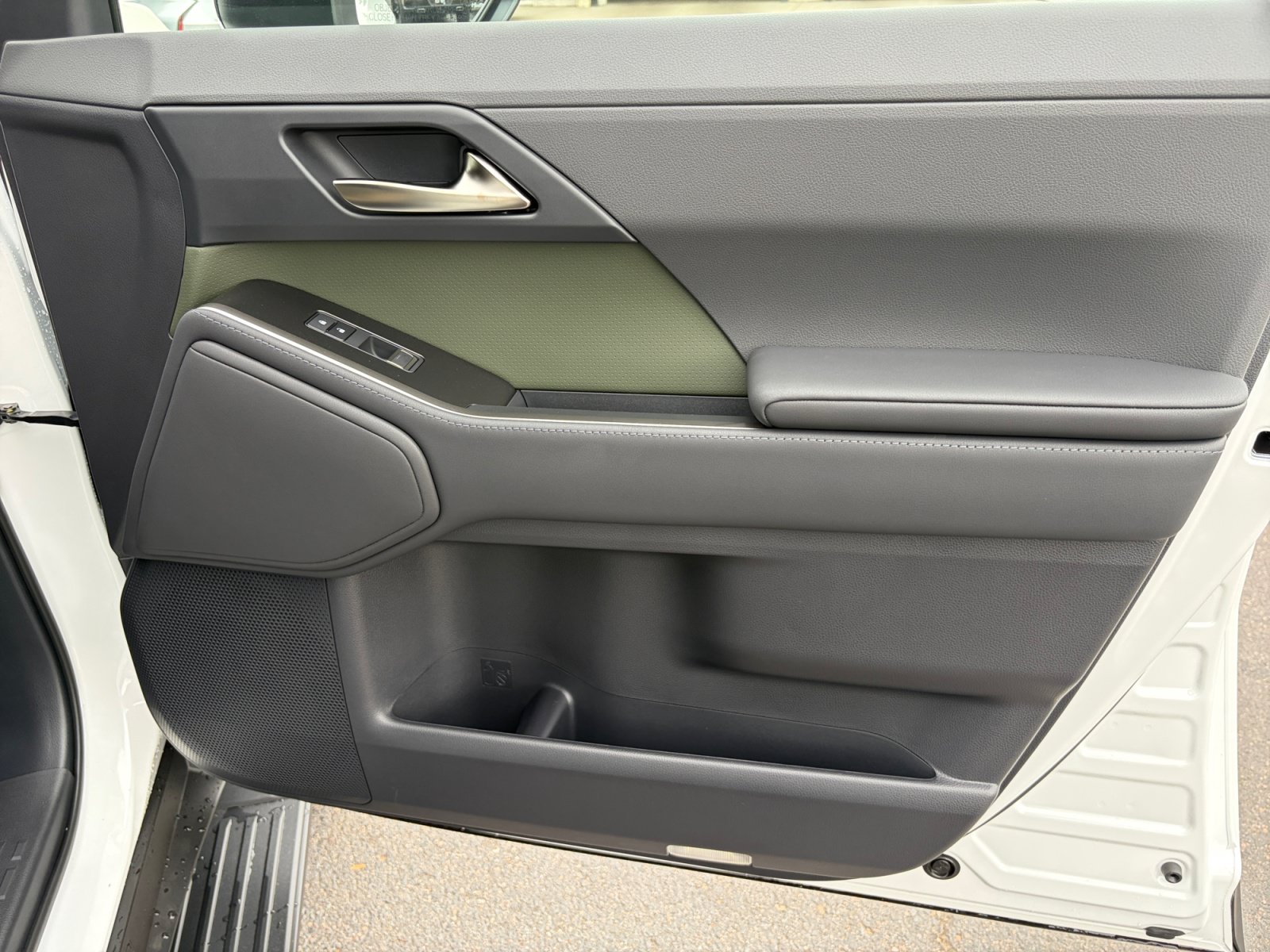 New 2026 Lexus GX 550 AWD/4WD image 16