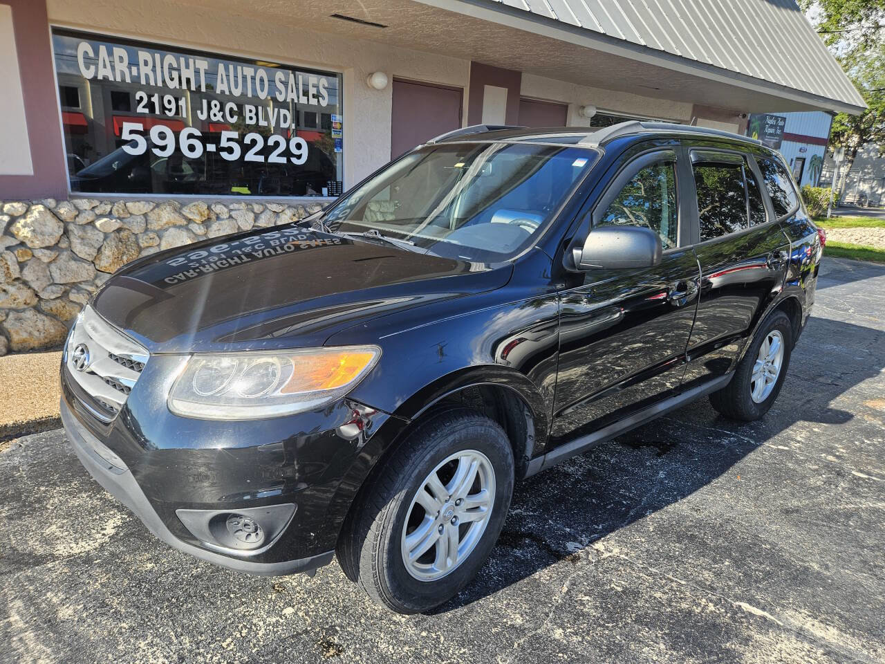 Used 2012 Hyundai Santa Fe GLS image 1