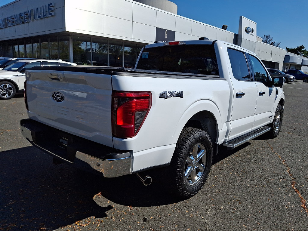 Used 2024 Ford F150 XLT w/ Equipment Group 302A MID AWD/4WD image 9