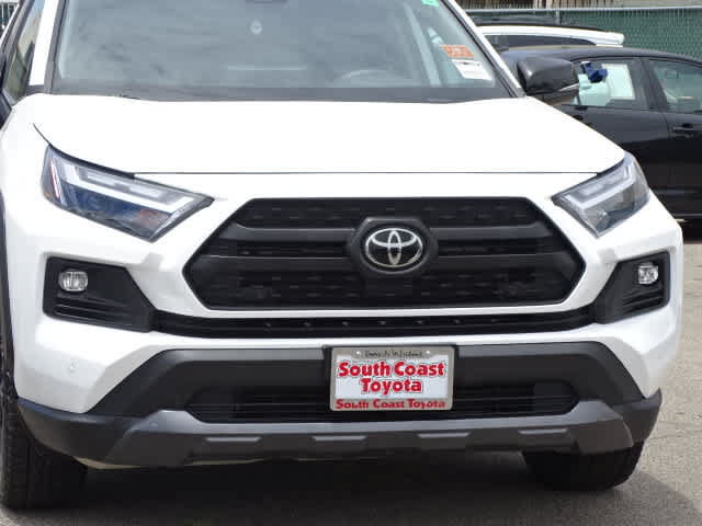 Certified 2022 Toyota RAV4 TRD Off-Road AWD/4WD image 4