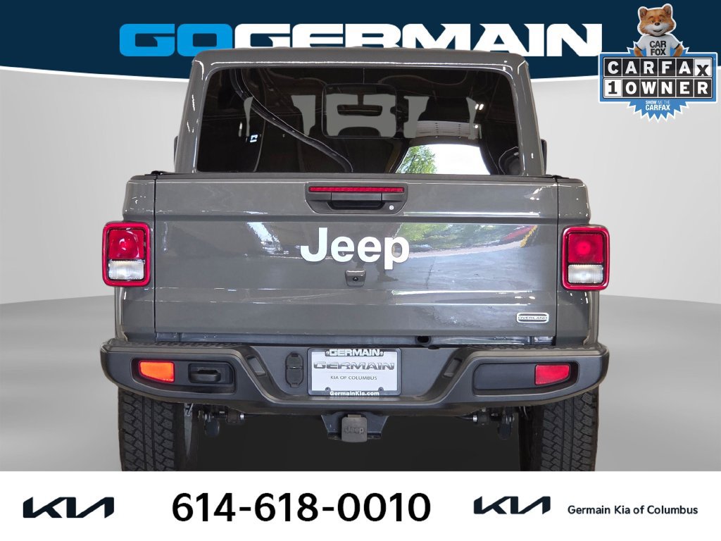 Used 2022 Jeep Gladiator Overland w/ Trailer Tow Package AWD/4WD image 9
