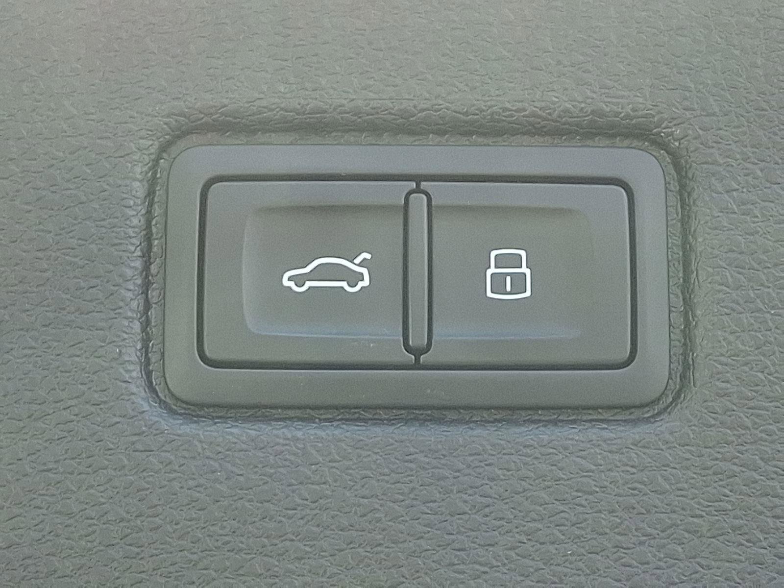 Used 2025 Audi Q7 3.0T Premium Plus image 30