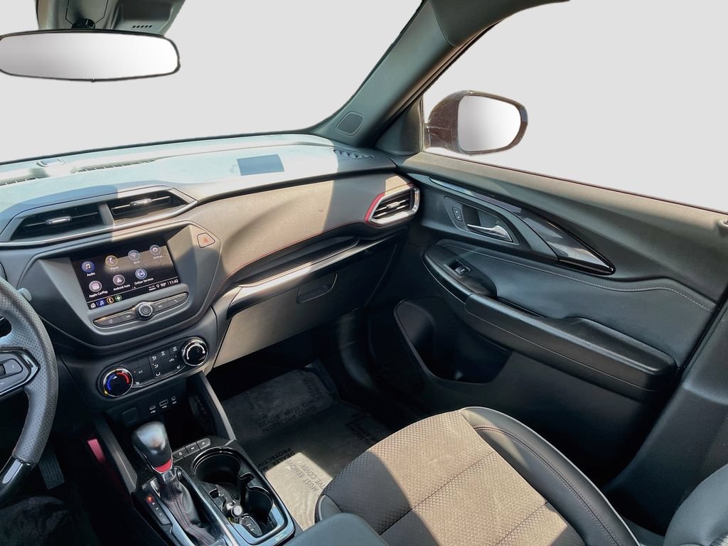 Used 2023 Chevrolet TrailBlazer RS FWD image 22