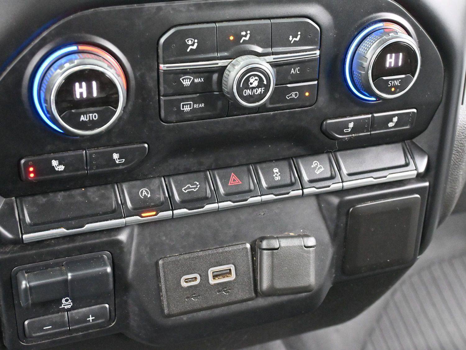 Used 2020 Chevrolet Silverado 1500 RST image 19