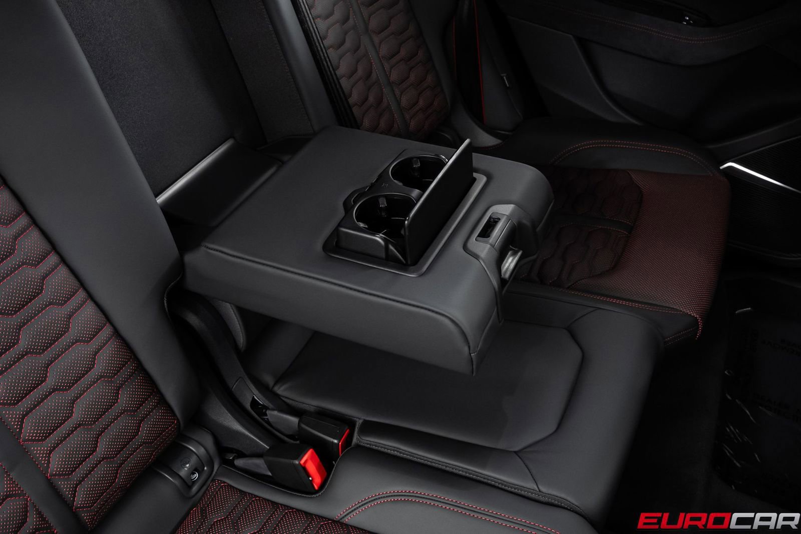 Used 2026 Audi RS Q8 performance image 43