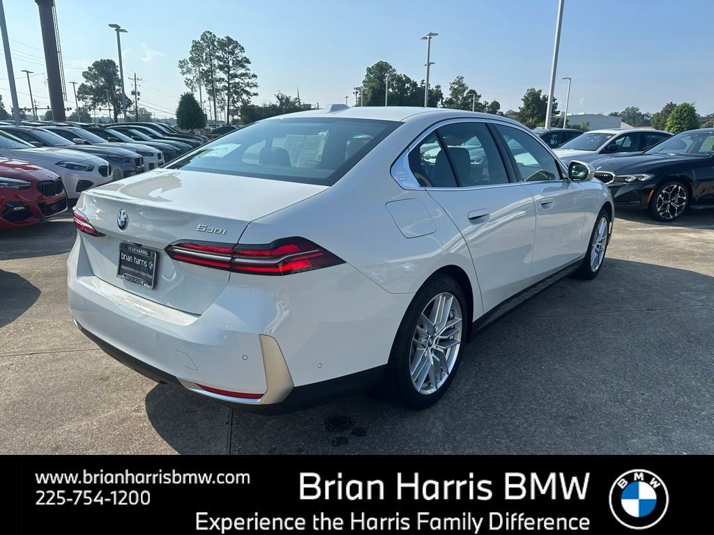 Certified 2025 BMW 530i image 5