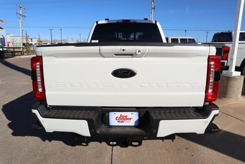 New 2026 Ford F250 Lariat w/ Black Appearance Package image 24