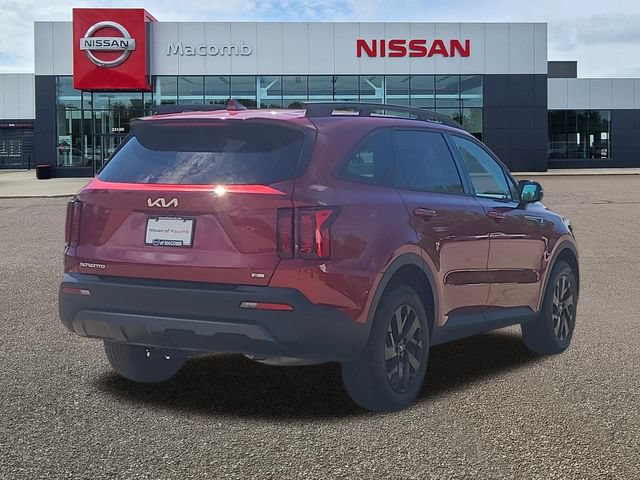 Used 2023 Kia Sorento S AWD/4WD image 7