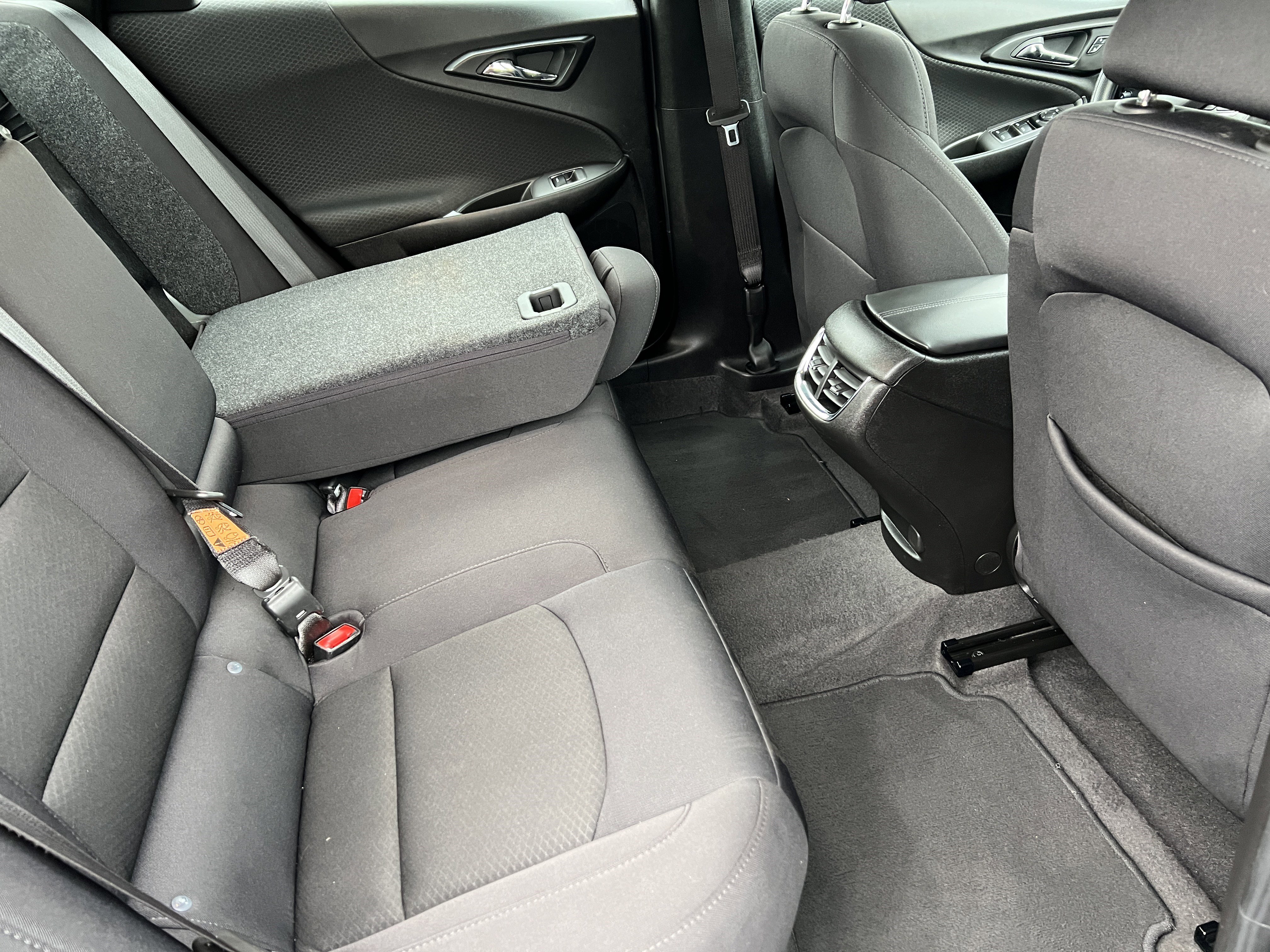 Used 2024 Chevrolet Malibu LT image 21