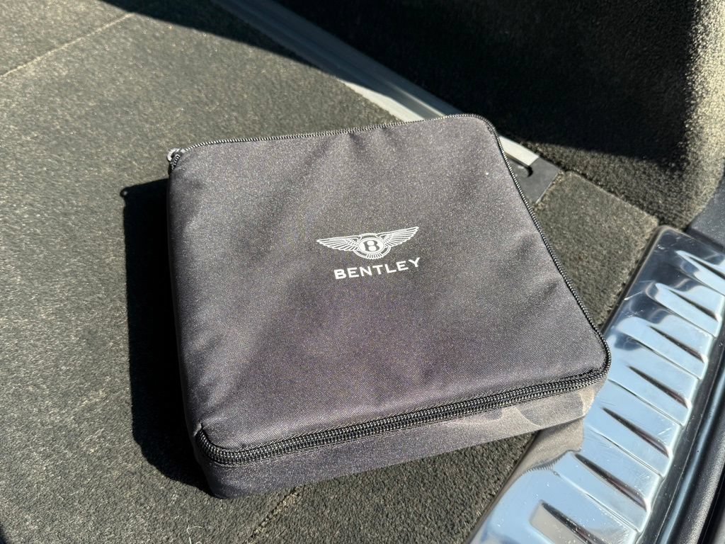 Used 2022 Bentley Bentayga Speed AWD/4WD image 38