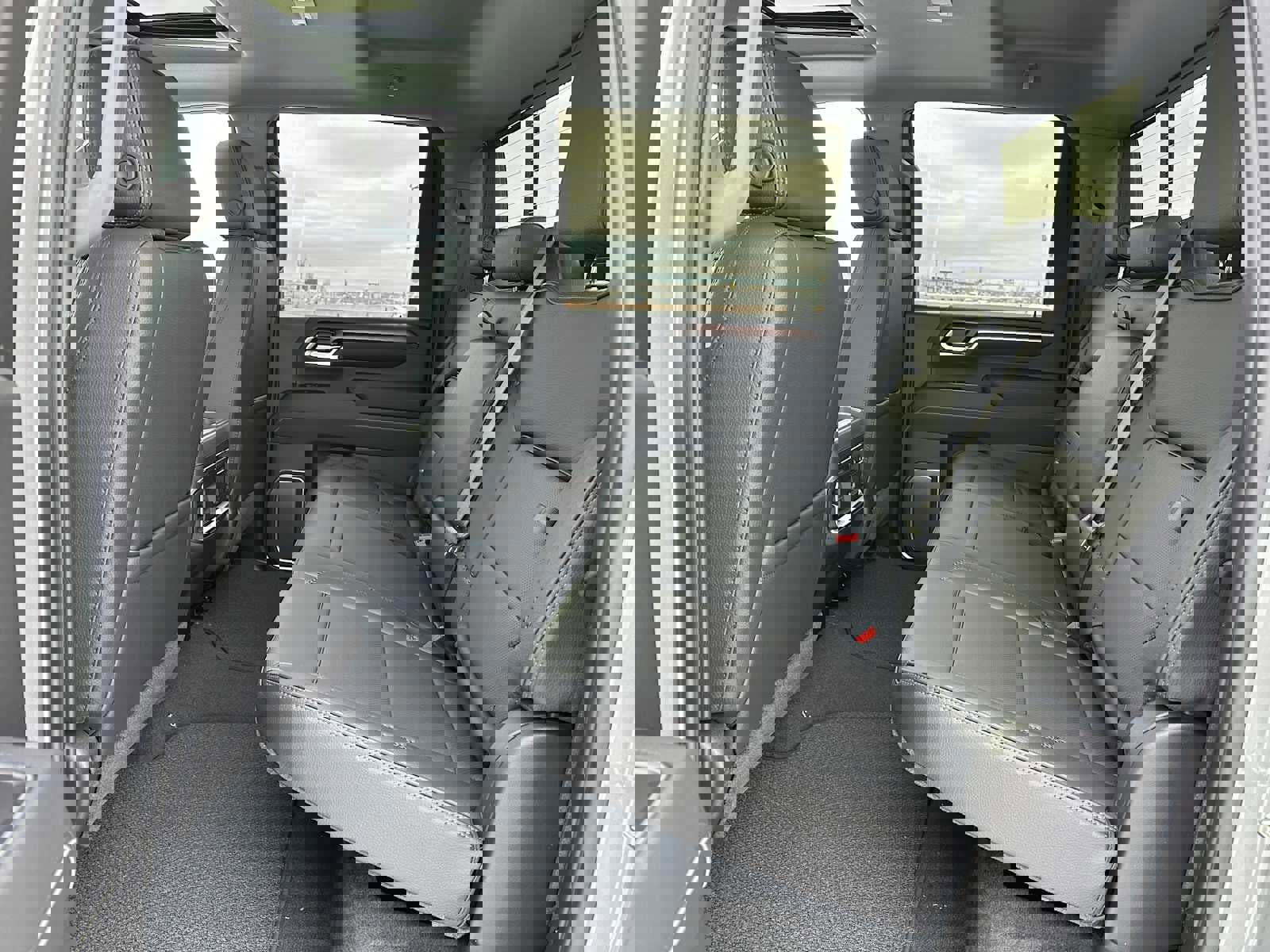 New 2026 GMC Sierra 2500 Denali w/ Denali Reserve Package image 17