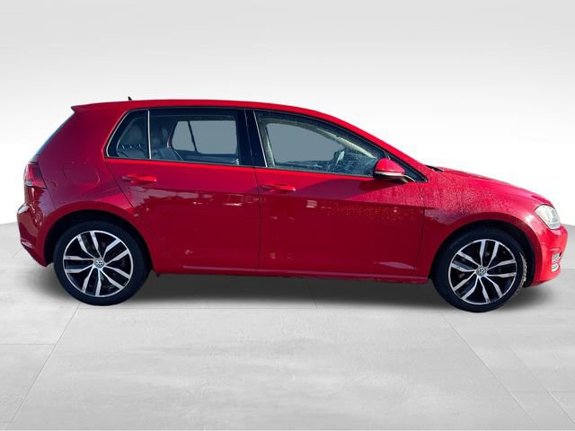 Used 2015 Volkswagen Golf S image 8