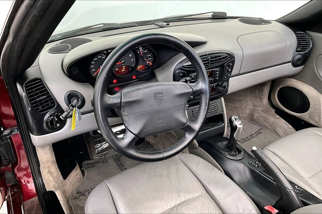 Used 2000 Porsche Boxster RWD image 16
