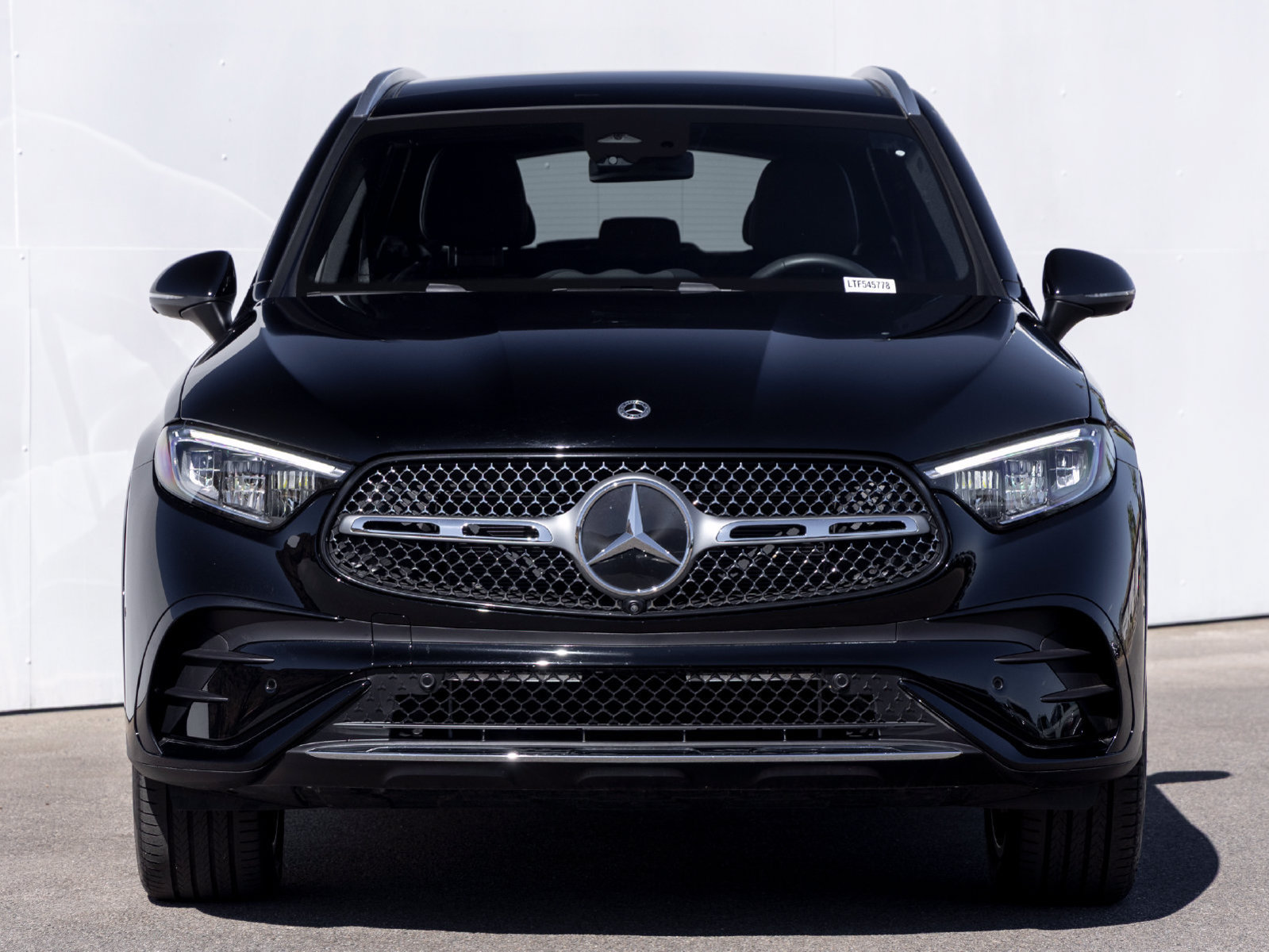 Used 2026 Mercedes-Benz GLC 300 image 3