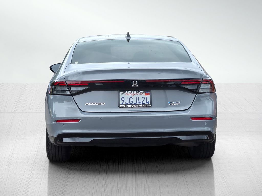 Used 2023 Honda Accord Touring image 6