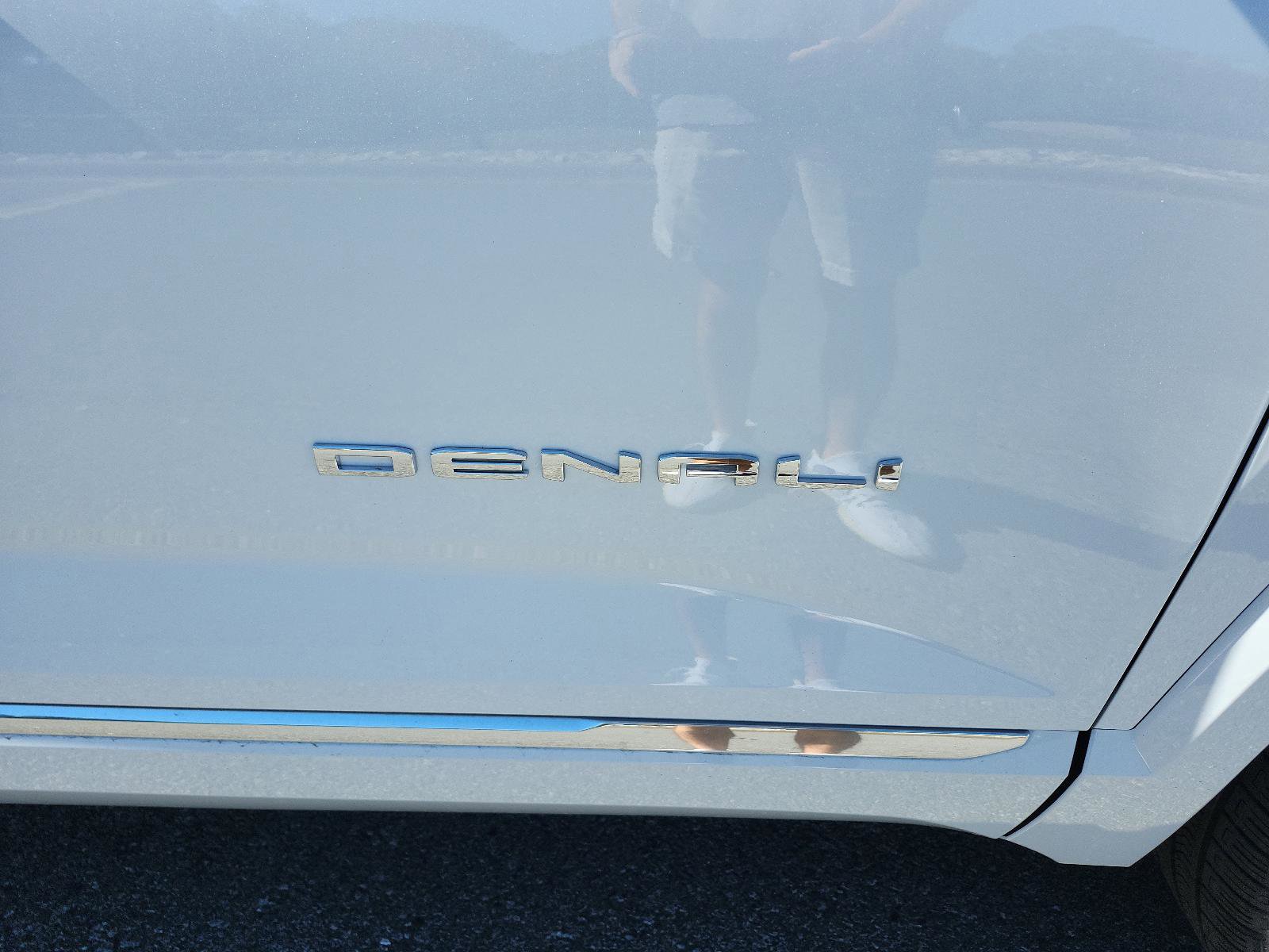 New 2026 GMC Terrain Denali image 9