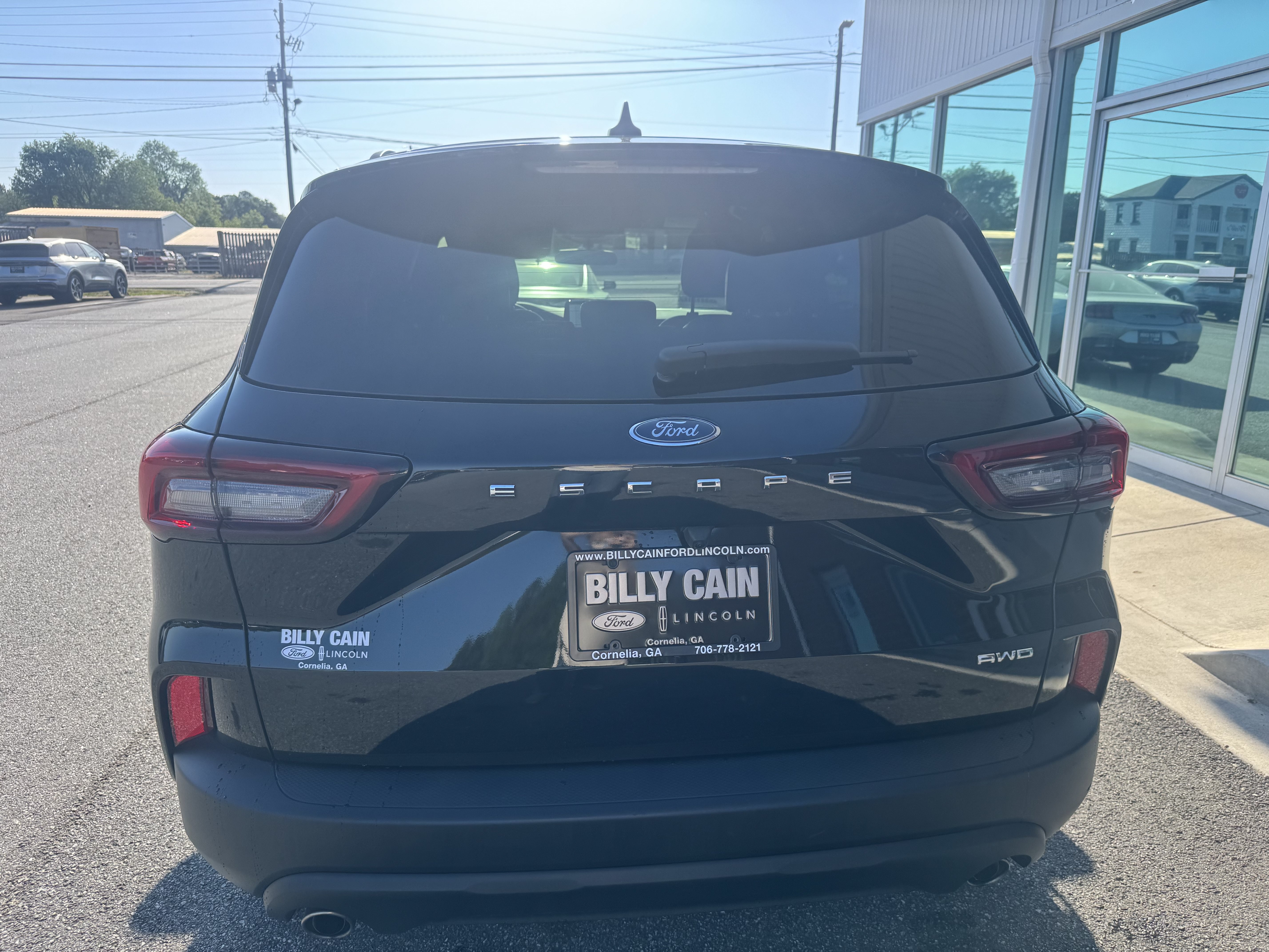 Used 2025 Ford Escape ST-Line AWD/4WD image 3