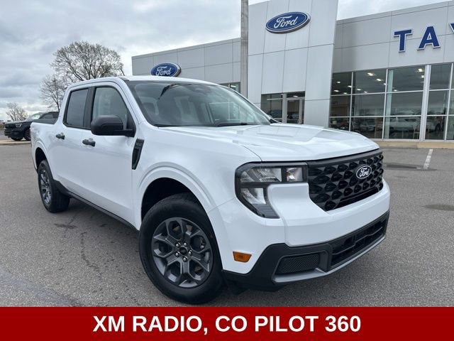 New 2026 Ford Maverick XLT image 3