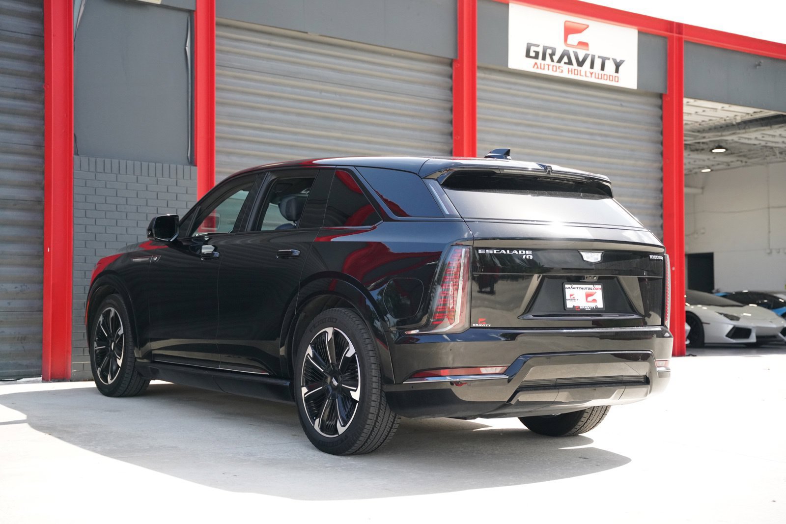 Used 2025 Cadillac Escalade IQ Sport 2 AWD/4WD image 9