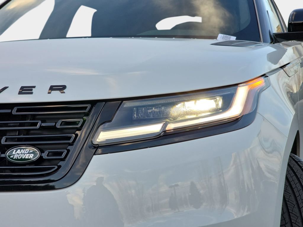New 2026 Land Rover Range Rover Velar Dynamic SE image 33