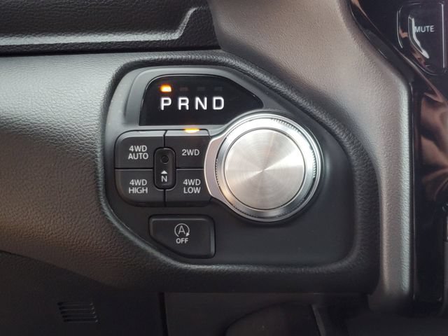 Used 2025 RAM 1500 Laramie AWD/4WD image 29