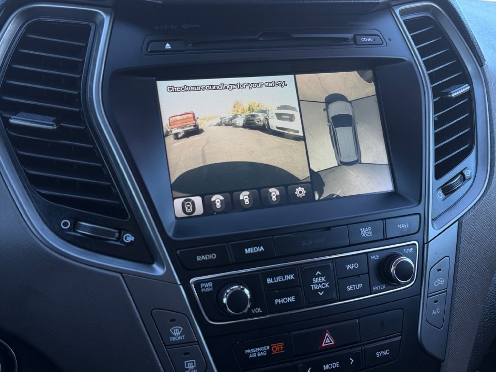 Used 2017 Hyundai Santa Fe Sport FWD image 28