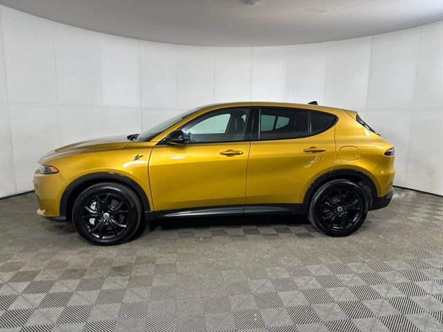 Used 2024 Dodge Hornet R/T Plus w/ R/T Blacktop Package image 6