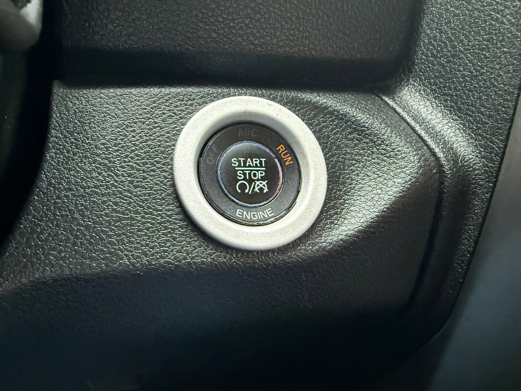 Used 2014 RAM 2500 Limited image 33