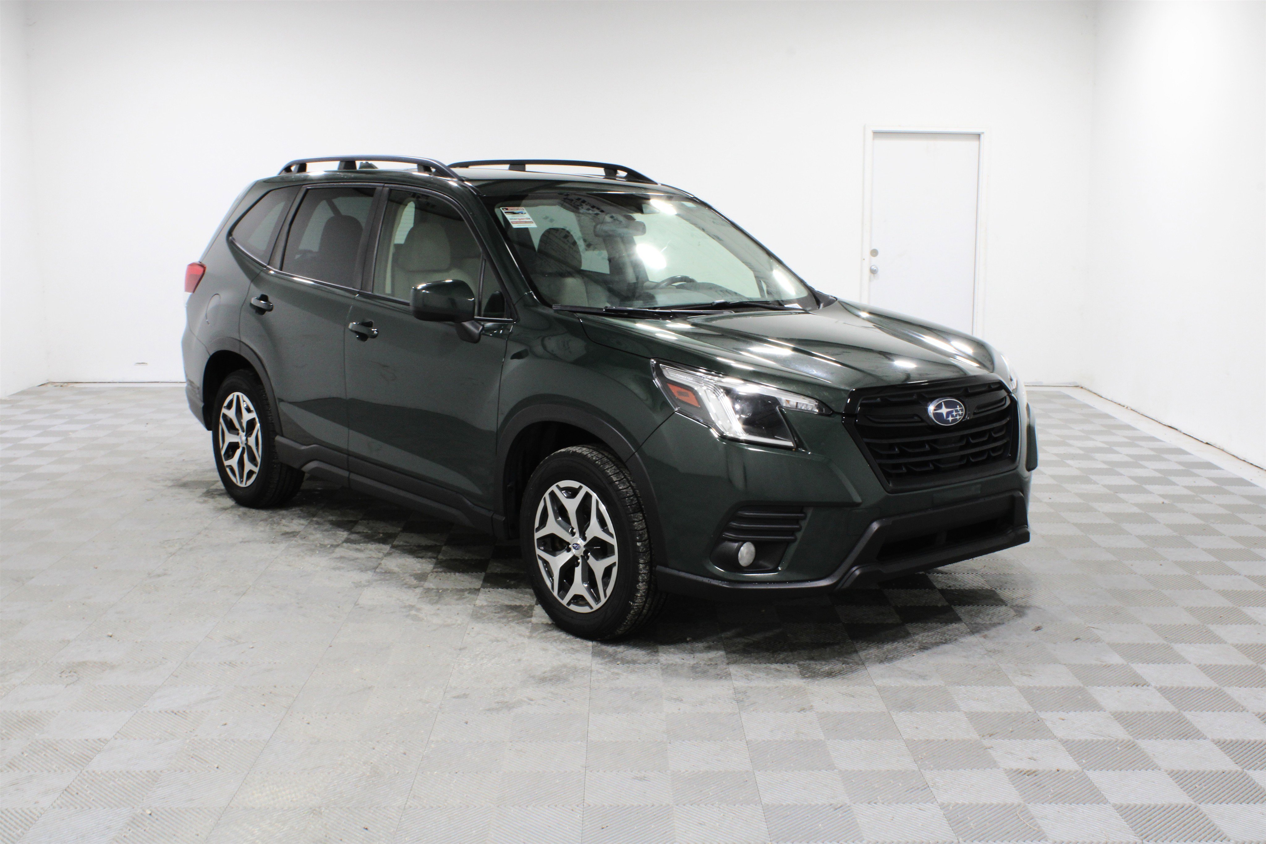 Used 2023 Subaru Forester Premium AWD/4WD video 1