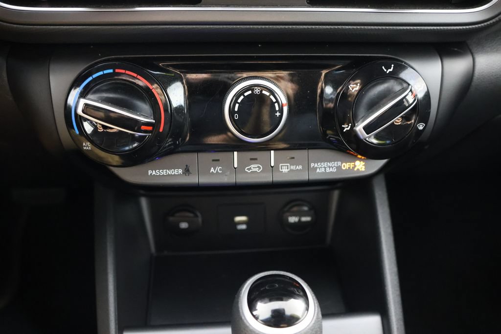 Used 2023 Hyundai Kona SEL w/ Cargo Package AWD/4WD image 15