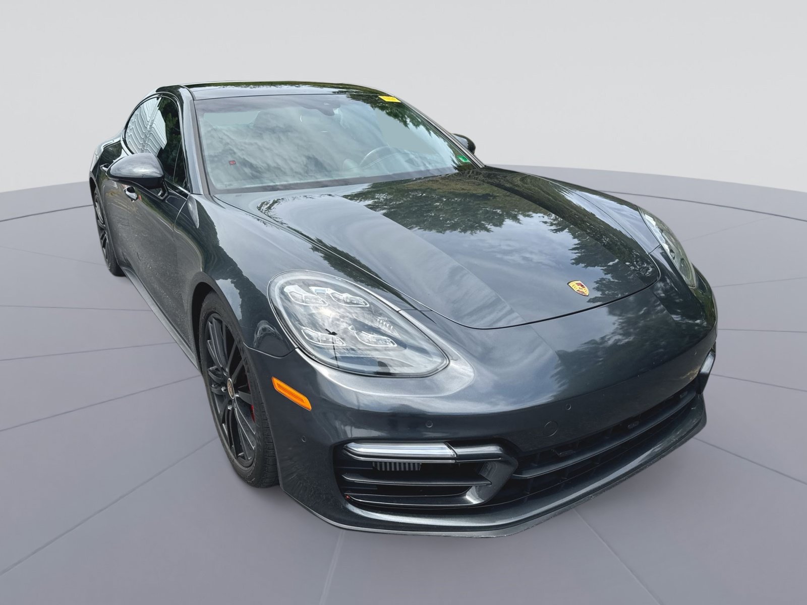 Used 2021 Porsche Panamera GTS AWD/4WD image 3