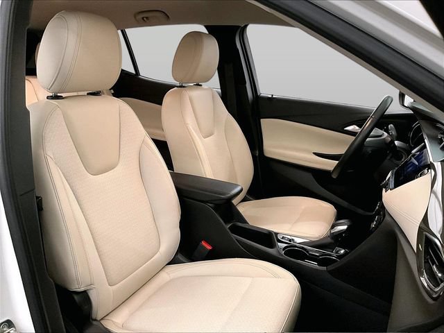 Used 2021 Buick Encore GX Preferred w/ Cold Weather Comfort Package FWD image 7